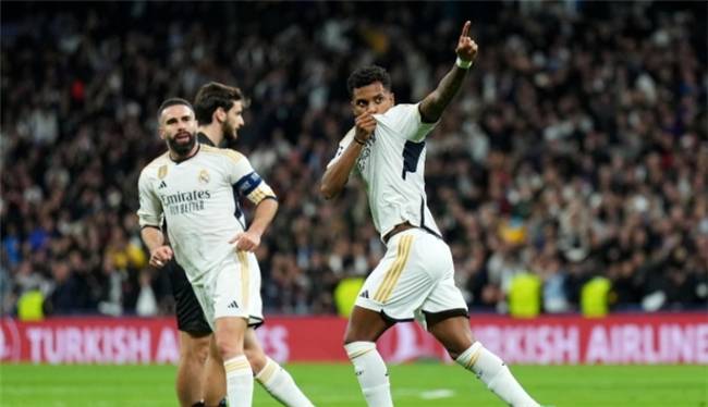 包含切尔西训练开放日，今晚豪取连胜引欢呼，西甲在即，更衣室氛围转暖的词条-3377娱乐网站