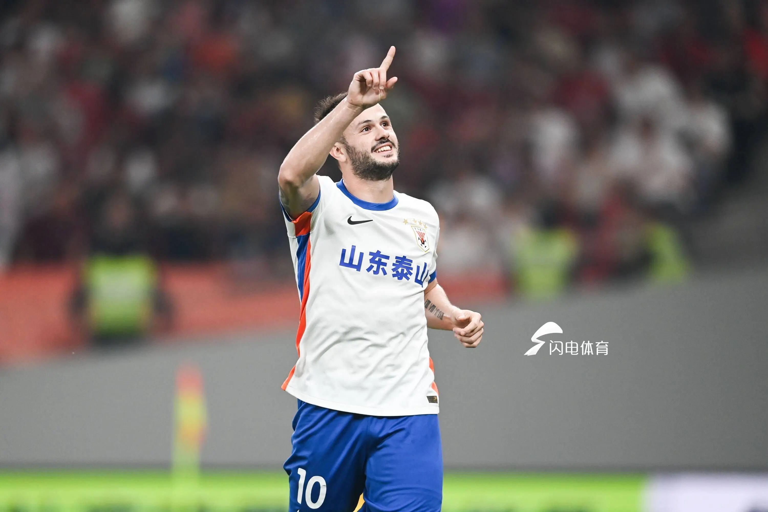 山东泰山训练开放日，关键时刻迎来里程碑引欢呼，欧联在即，心理建设被强调的简单介绍-3377入口